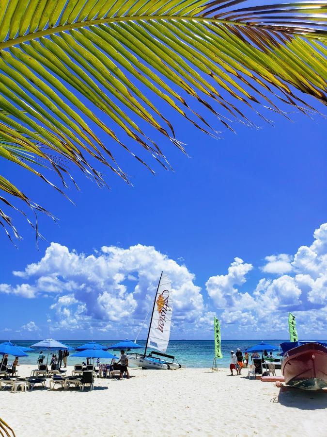 Lezzoto 2.5 Beach Playa del Carmen Exterior photo